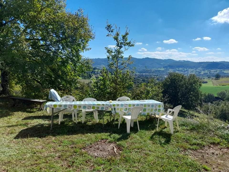 Les Coteaux De Planeze, Chambre Pour 2, 3 Ou Famille Nombreuse 2 Adultes 5 Enfants Et Jeunes Belmont-Bretenoux Eksteriør billede